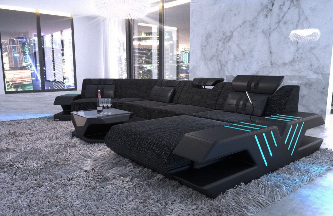 Designsofa Venedig C-Form aus Stoff
